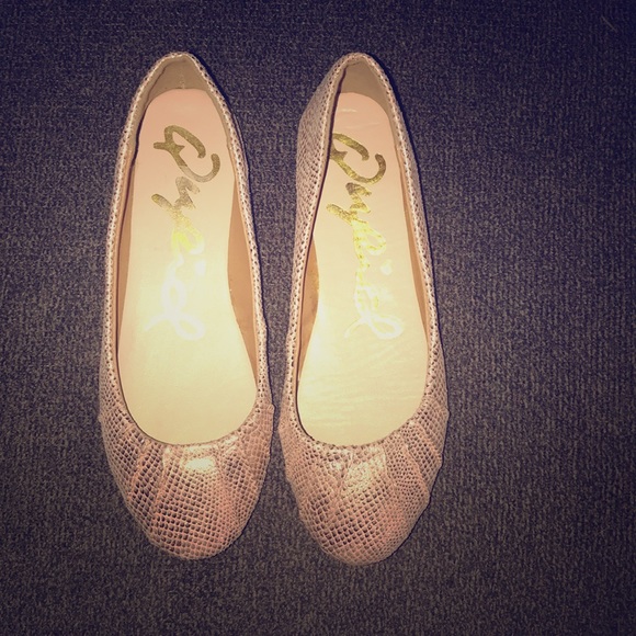 Pink ballet flats - Picture 1 of 2